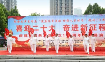 玩滑板的男孩逃脱2